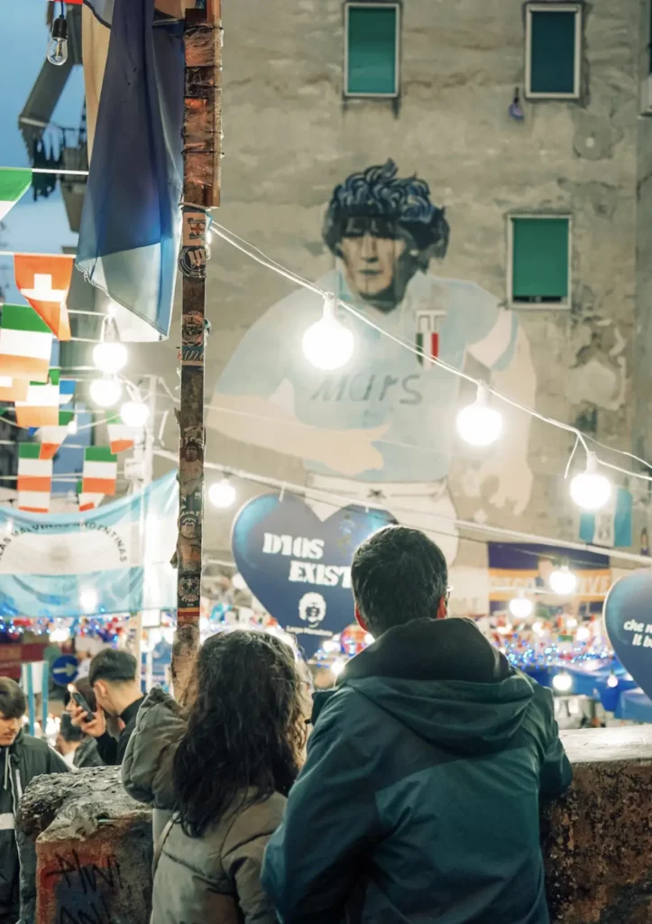 murales di maradona a napoli